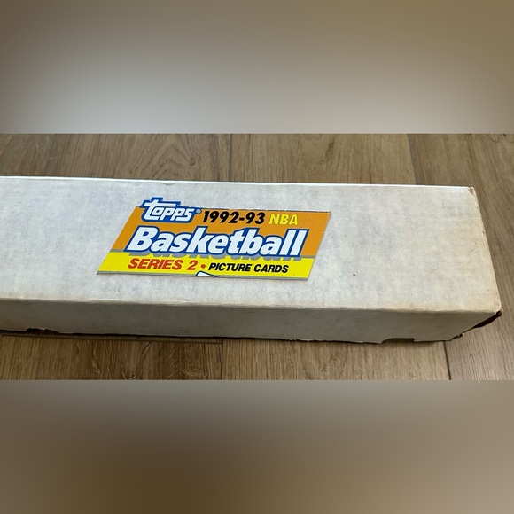 Baseball Football Mixed Box of Hundreds of Cards - Topps 1992-93 Box (Mixed) - Picture 8 of 8